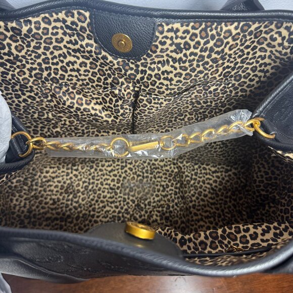 Betsey Johnson Black skull embossed with studs one side tote bag XOSTUDDY - Picture 7 of 9